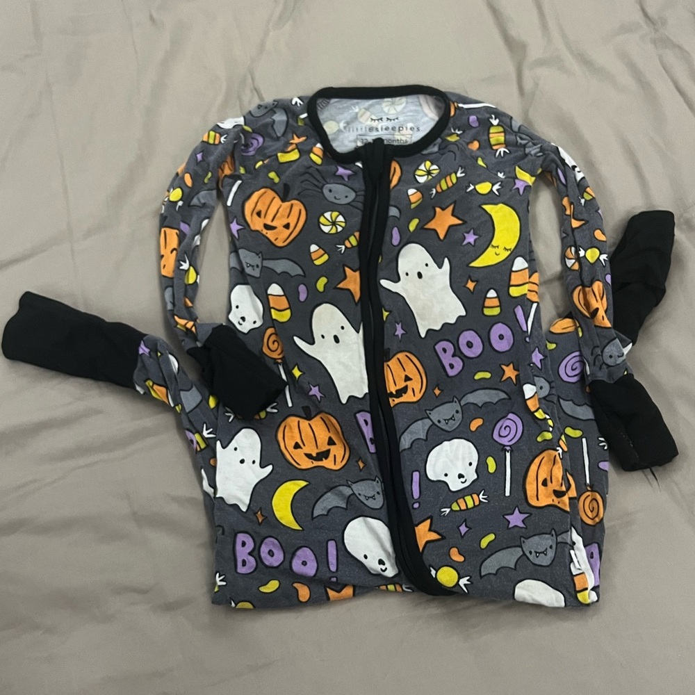 Little Sleepies 12-18 month Hey Boo Double Zip Onsie